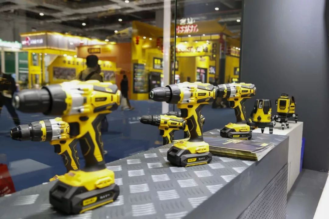 15740435318968293eBL.jpg 8_看圖王.jpg