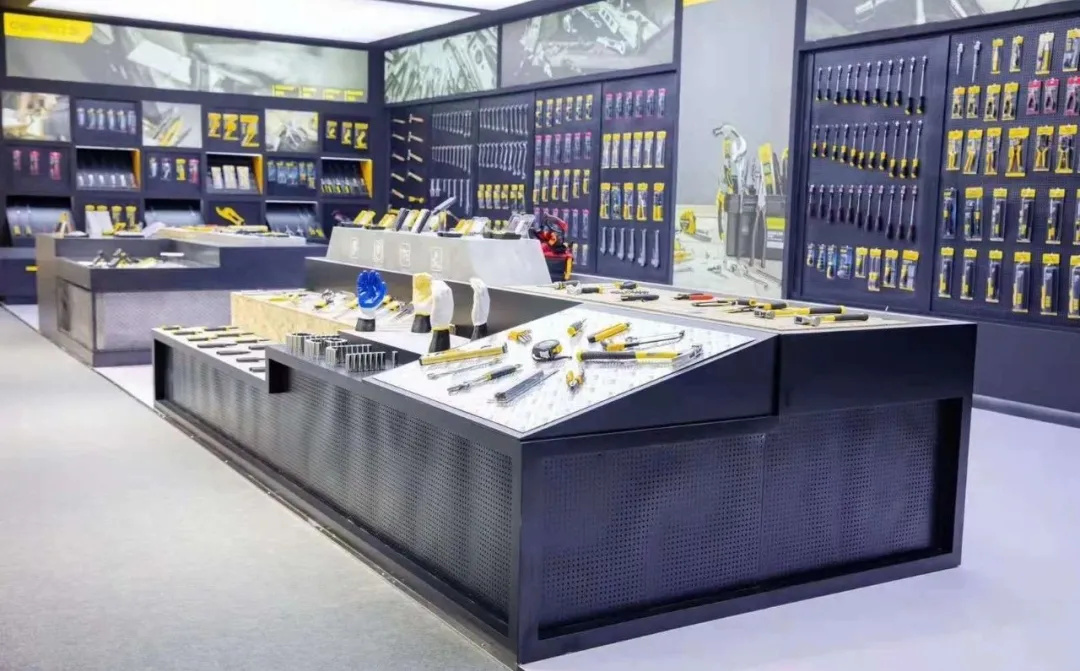 1628046051844344BYff.jpg 402.jpg