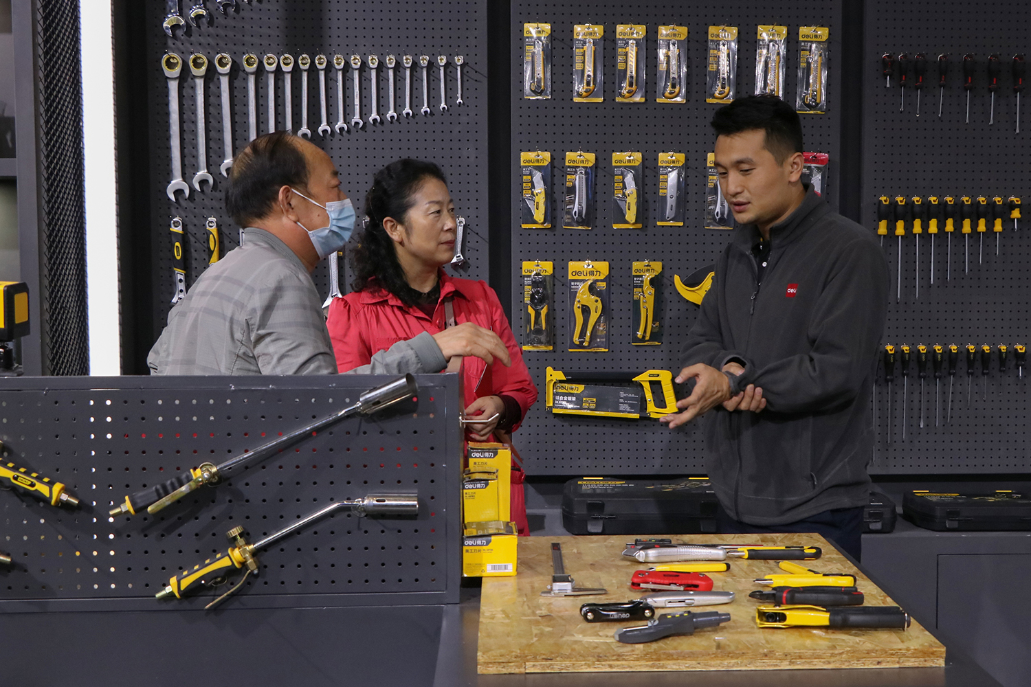 1634176060739213Y0oo.jpg 13.jpg